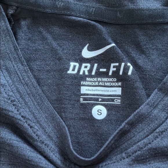 Nike Men S Charcoal Grey Long Sleeve Performance Shirt Top Dri-Fit - Picture 3 of 4